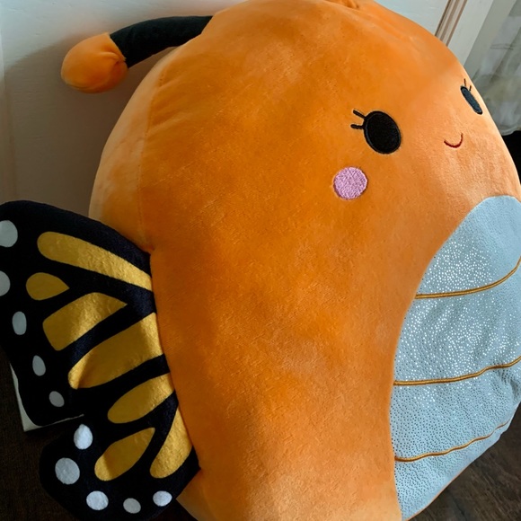 SQUISHMALLOWS MONY THE MONARCH BUTTERFLY XL RARE LIMITED EDITION NEW WITH TAGS - Picture 2 of 14